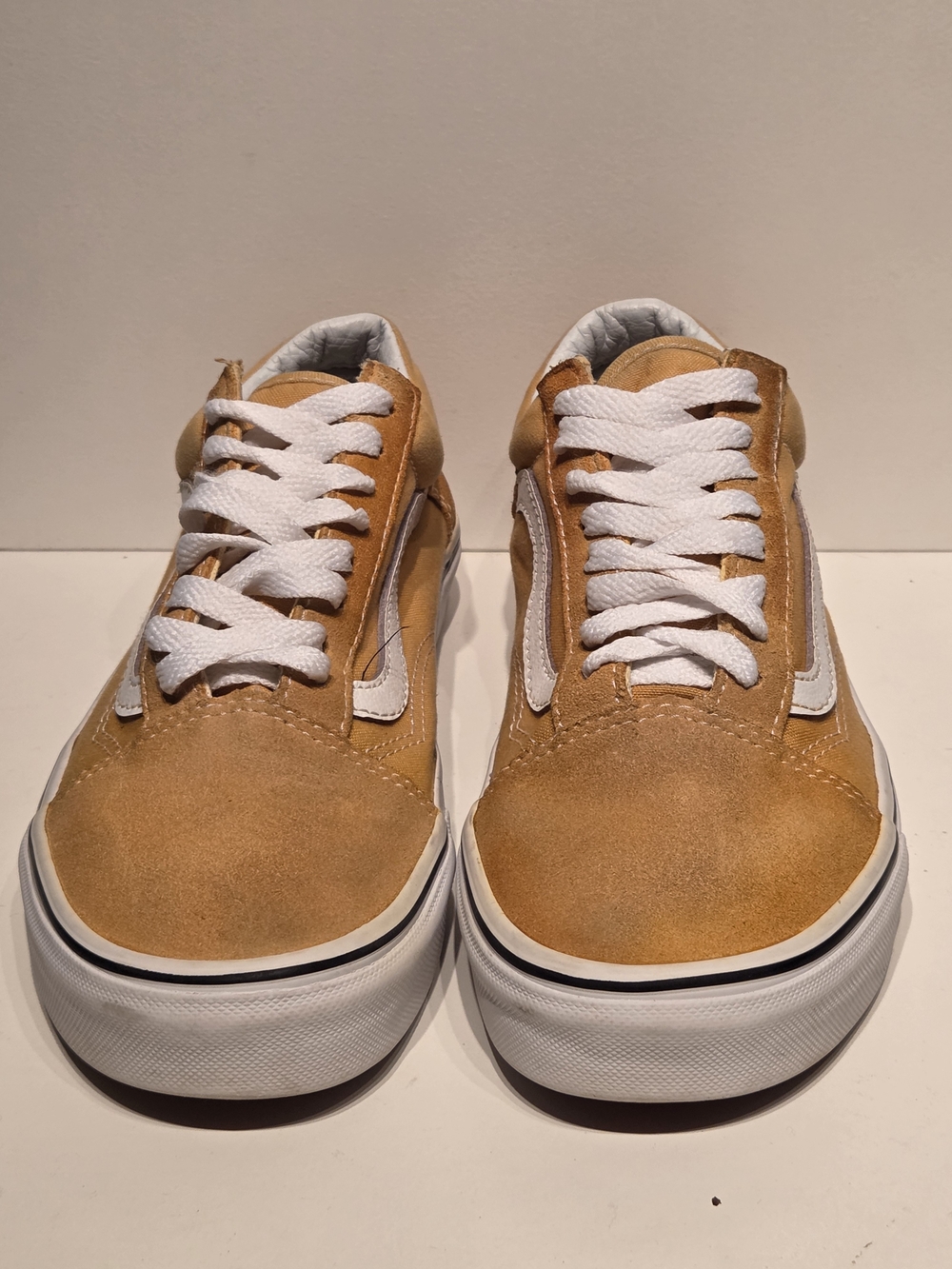 VANS Old Skool Golden Haze/True White Low-top Lace-up Sneakers 6.5M/8W